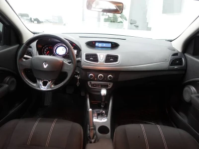 2015 Renault Fluence 12
