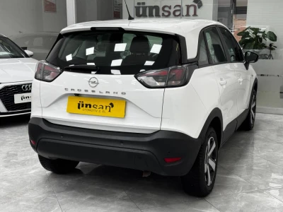 2023 Opel Crossland 4