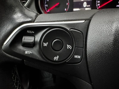 2021 Opel Grandland X 16