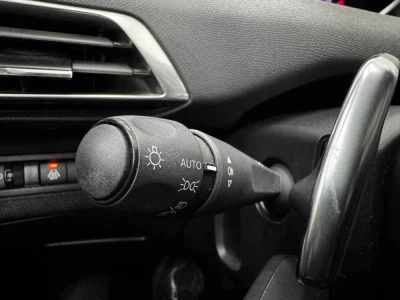 2022 Peugeot 3008 16